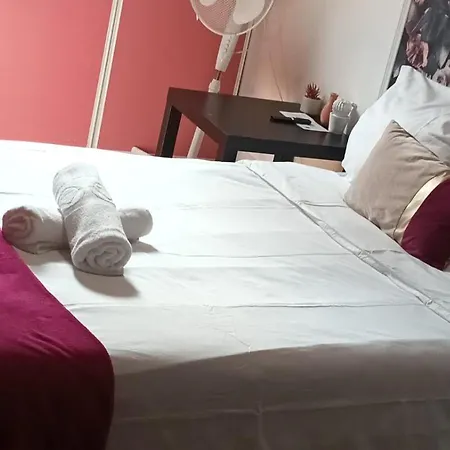 Апартаменты Charming Studio In A Prestigious Neighborhood 6th Floor, No Elevator