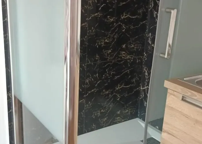 Charming Studio In A Prestigious Neighborhood 6th Floor, No Elevator 아파트 파리