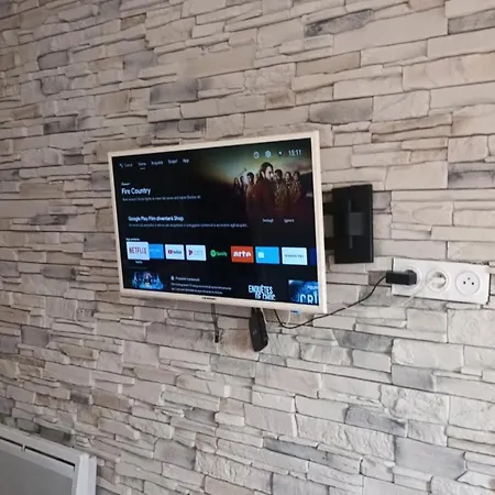 Апартаменты Charming Studio In A Prestigious Neighborhood 6th Floor, No Elevator *